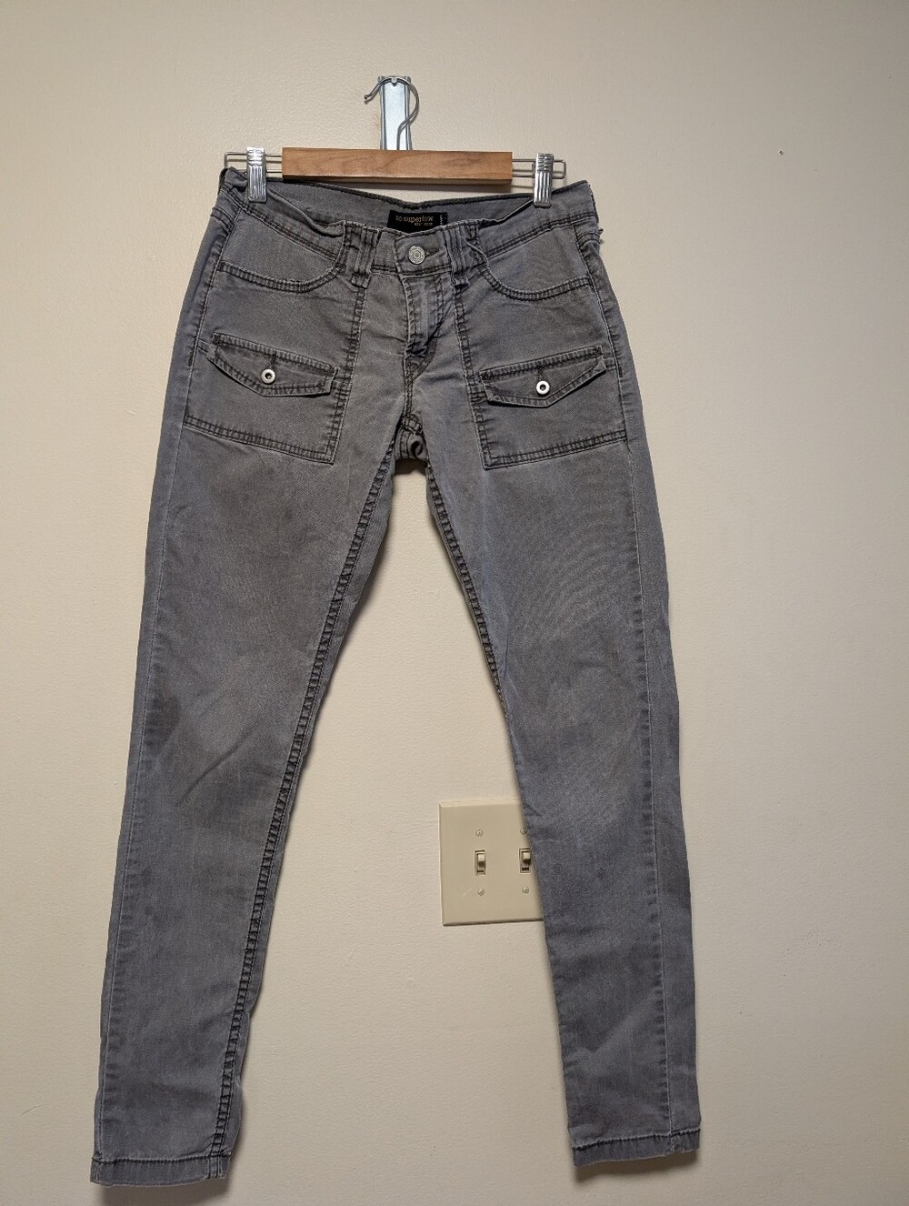 Levi’s Too Superlow 524 Jeans Size 5M Gray Y2K Ultra Low Rise Cargo